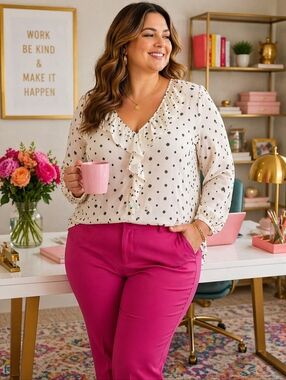 Reitmans Sheer Ruffle Blouse | Size 2x | Soft Feminine Work Top